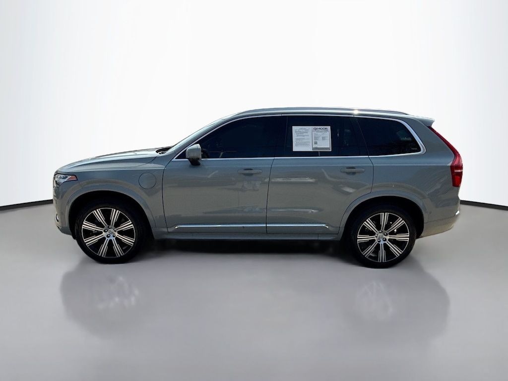 Certified 2025 Volvo XC90 Plug-In Hybrid T8 Plus SUV