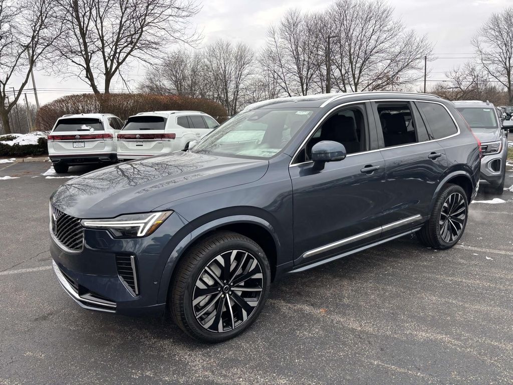 New 2026 Volvo XC90 B6 Plus 6-Seater SUV