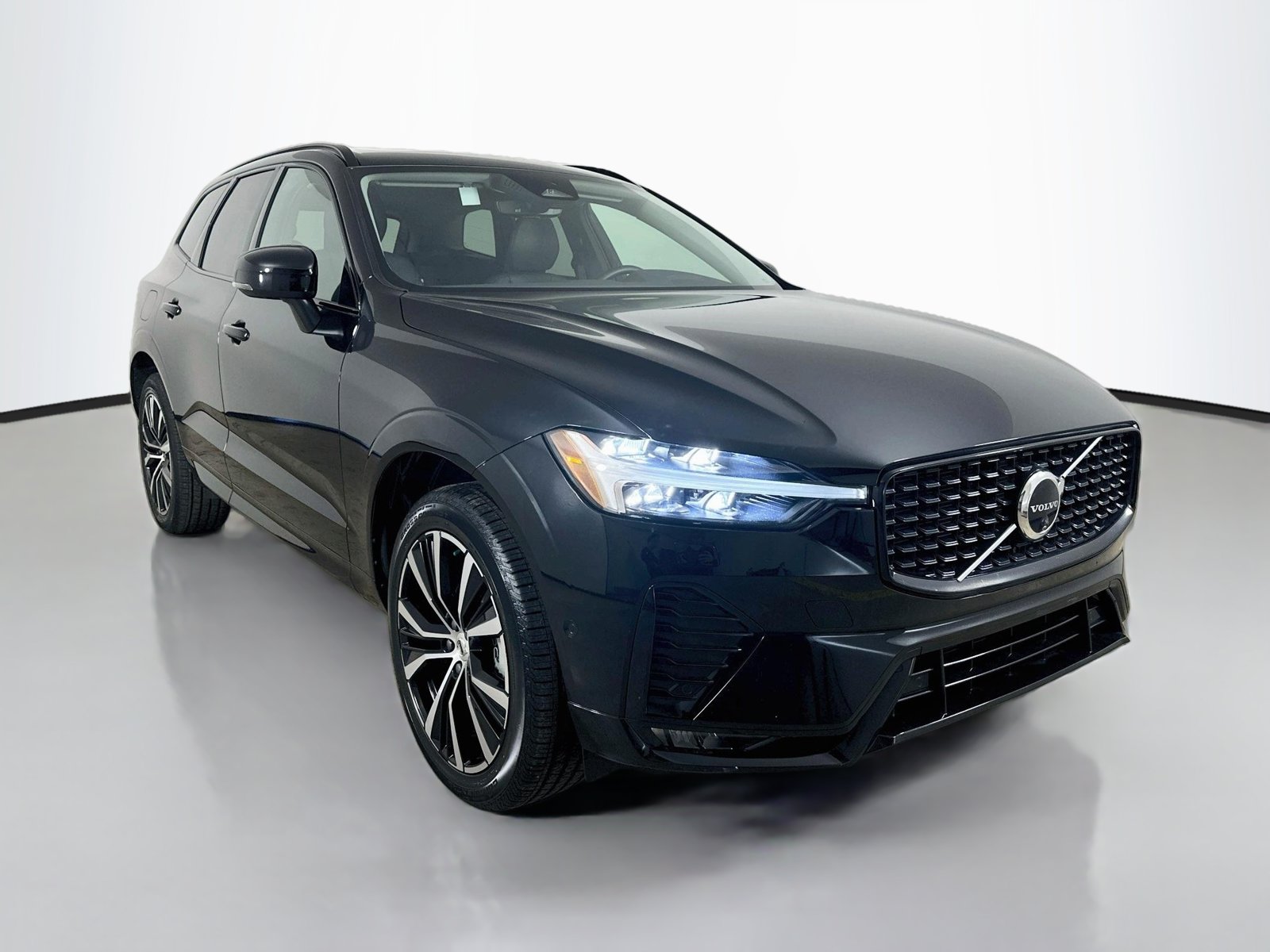 Used 2024 Volvo XC60 B5 Plus Dark Theme SUV