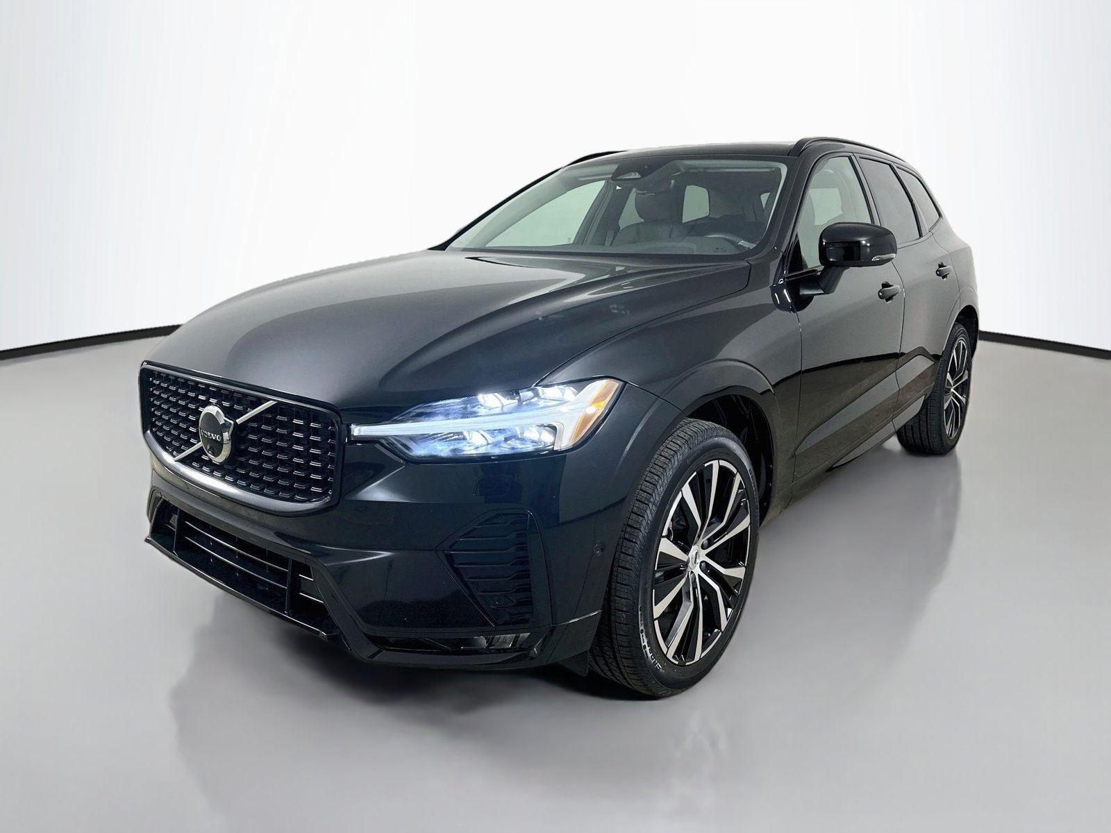 Used 2024 Volvo XC60 B5 Plus Dark Theme SUV