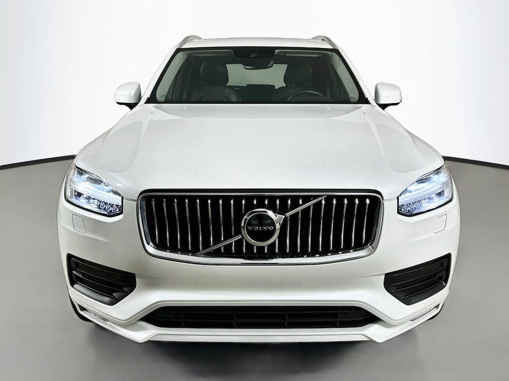 Used 2022 Volvo XC90 T5 Momentum SUV