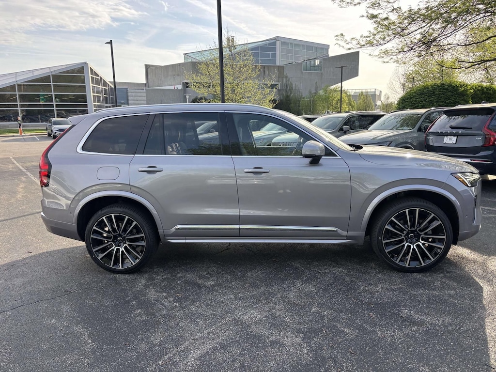 New 2026 Volvo XC90 B6 Plus 7-Seater SUV