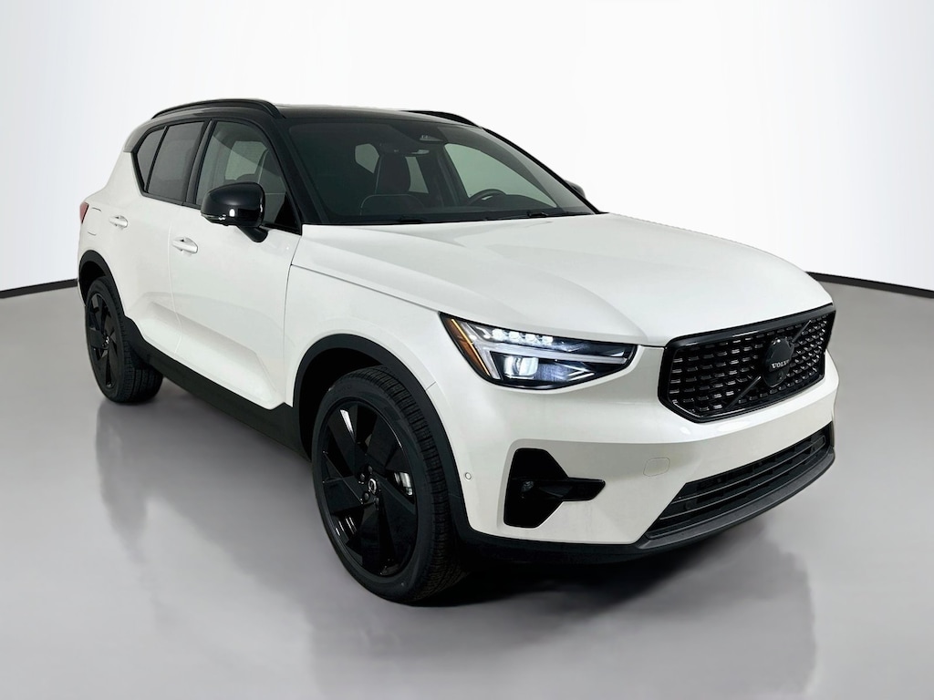 New 2026 Volvo XC40 B5 Ultra Black Edition SUV