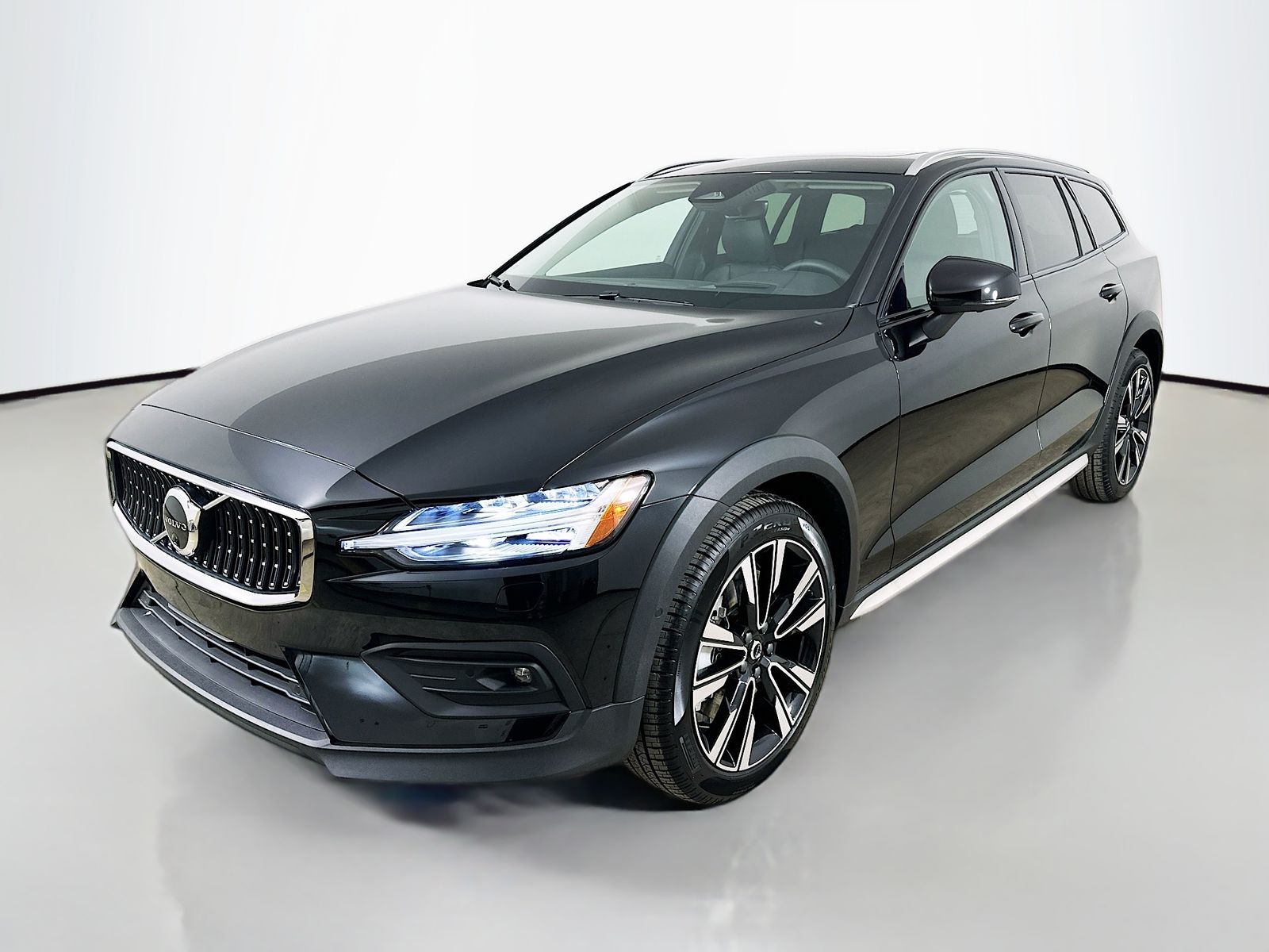 2026 Volvo V60 Cross Country