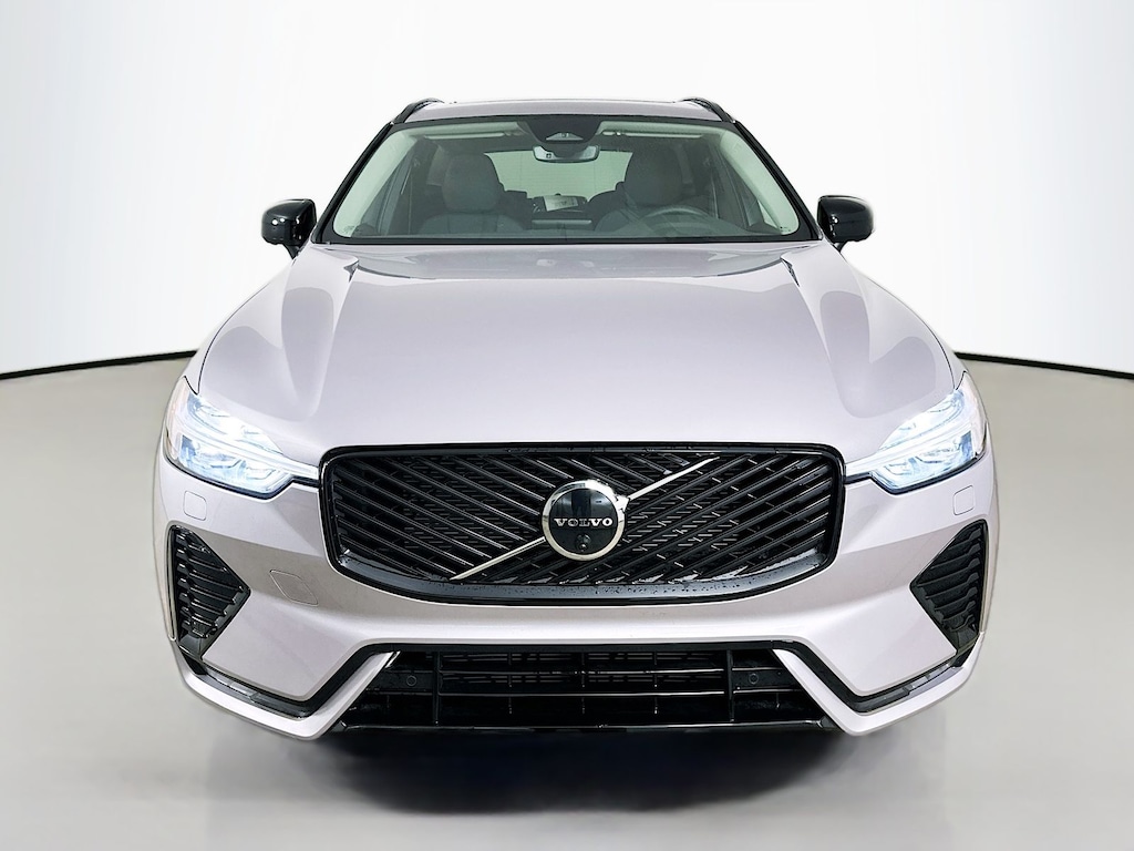 New 2026 Volvo XC60 B5 Plus SUV