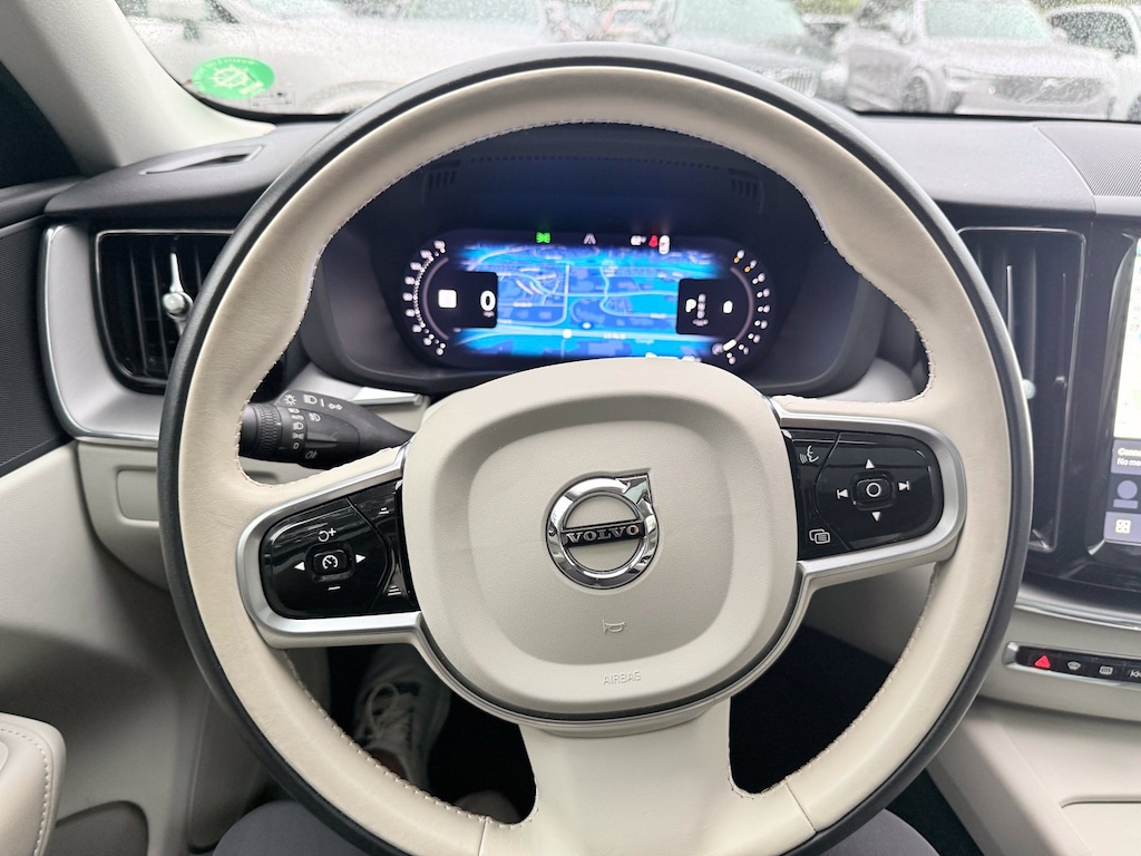 Used 2024 Volvo XC60 B5 Core SUV