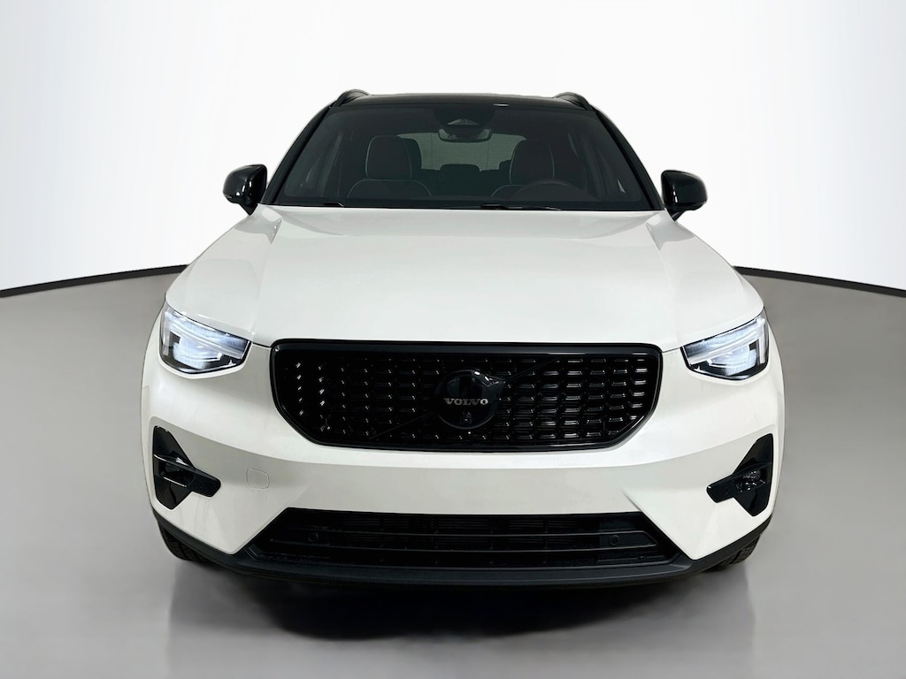 New 2026 Volvo XC40 B5 Ultra Black Edition SUV