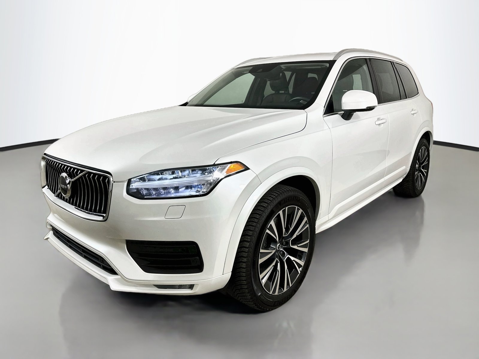 2022 Volvo XC90