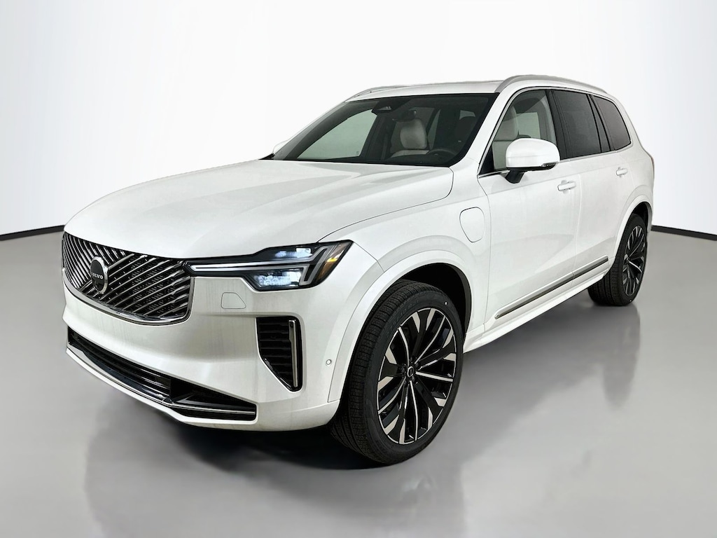 New 2026 Volvo XC90 plug-in hybrid T8 Plus 7-Seater SUV