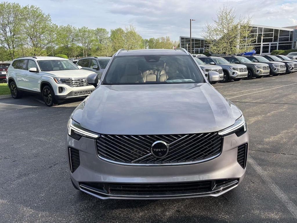New 2026 Volvo XC90 B6 Plus 7-Seater SUV