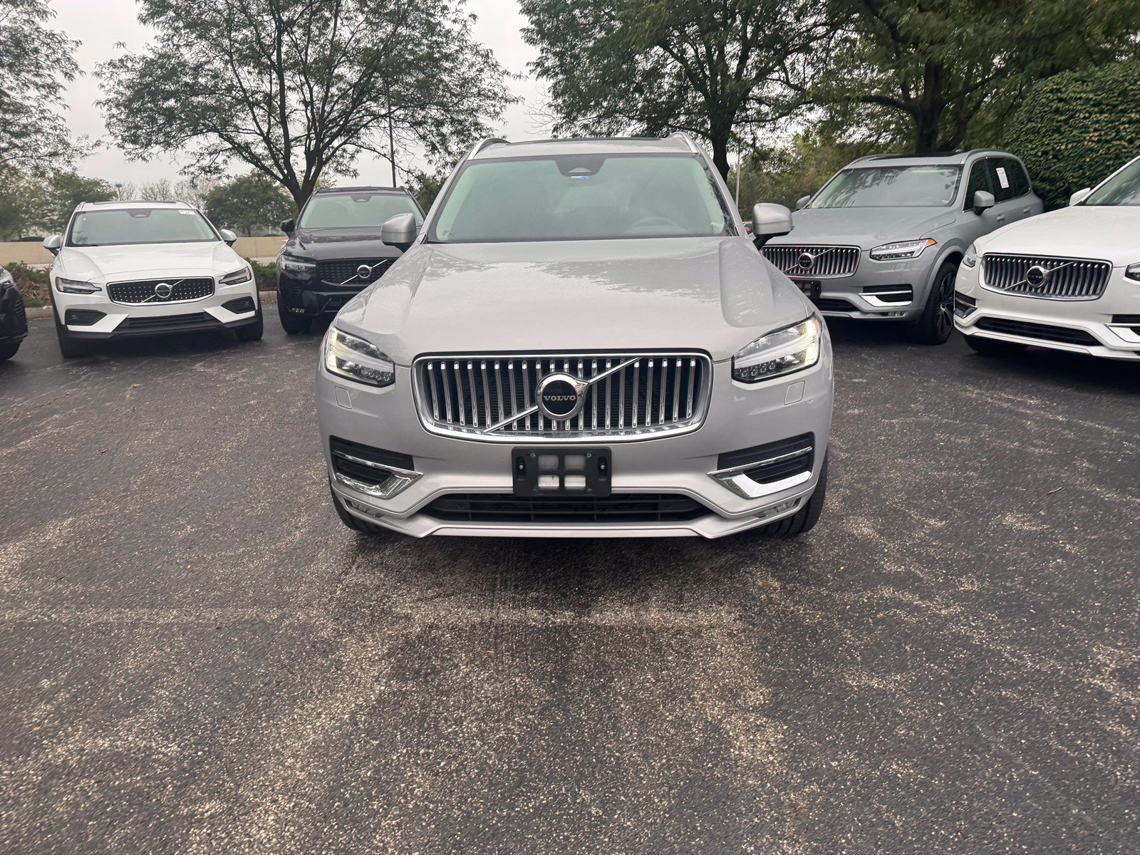 YV4L12PK3R1150329