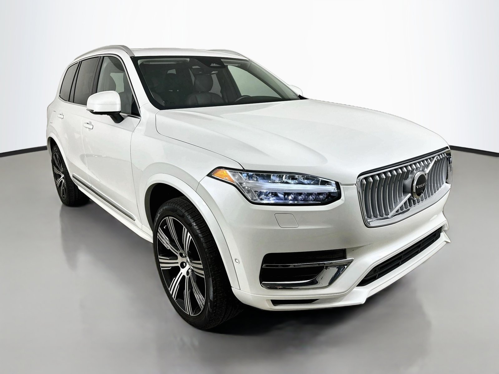 Used 2025 Volvo XC90 Plug-In Hybrid T8 Plus SUV