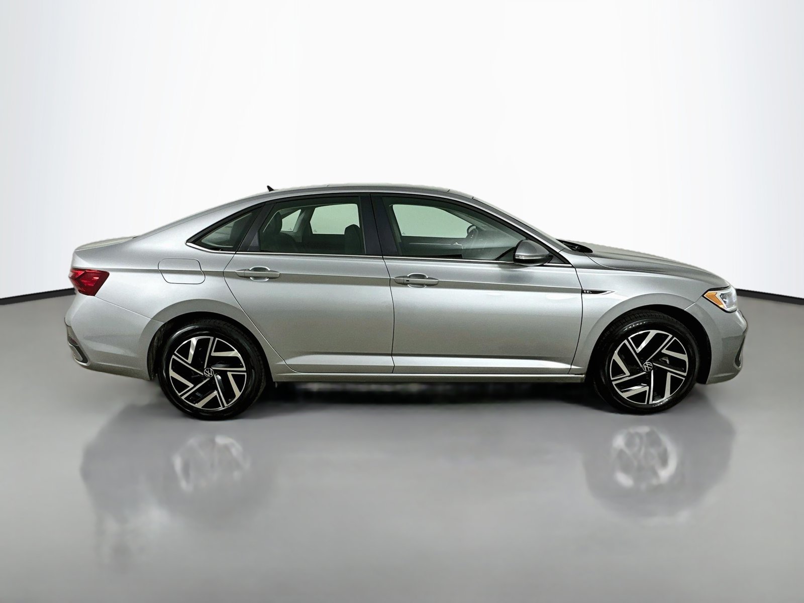 Certified 2024 Volkswagen Jetta 1.5T SEL Sedan