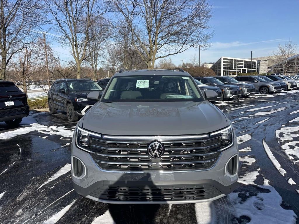 New 2026 Volkswagen Atlas SE w/Technology SUV