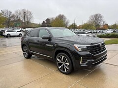 2026 Volkswagen Atlas Cross Sport SEL Premium R-Line SUV