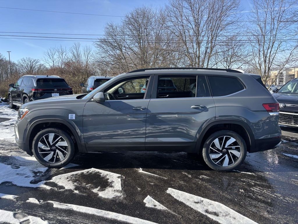 New 2026 Volkswagen Atlas SE w/Technology SUV