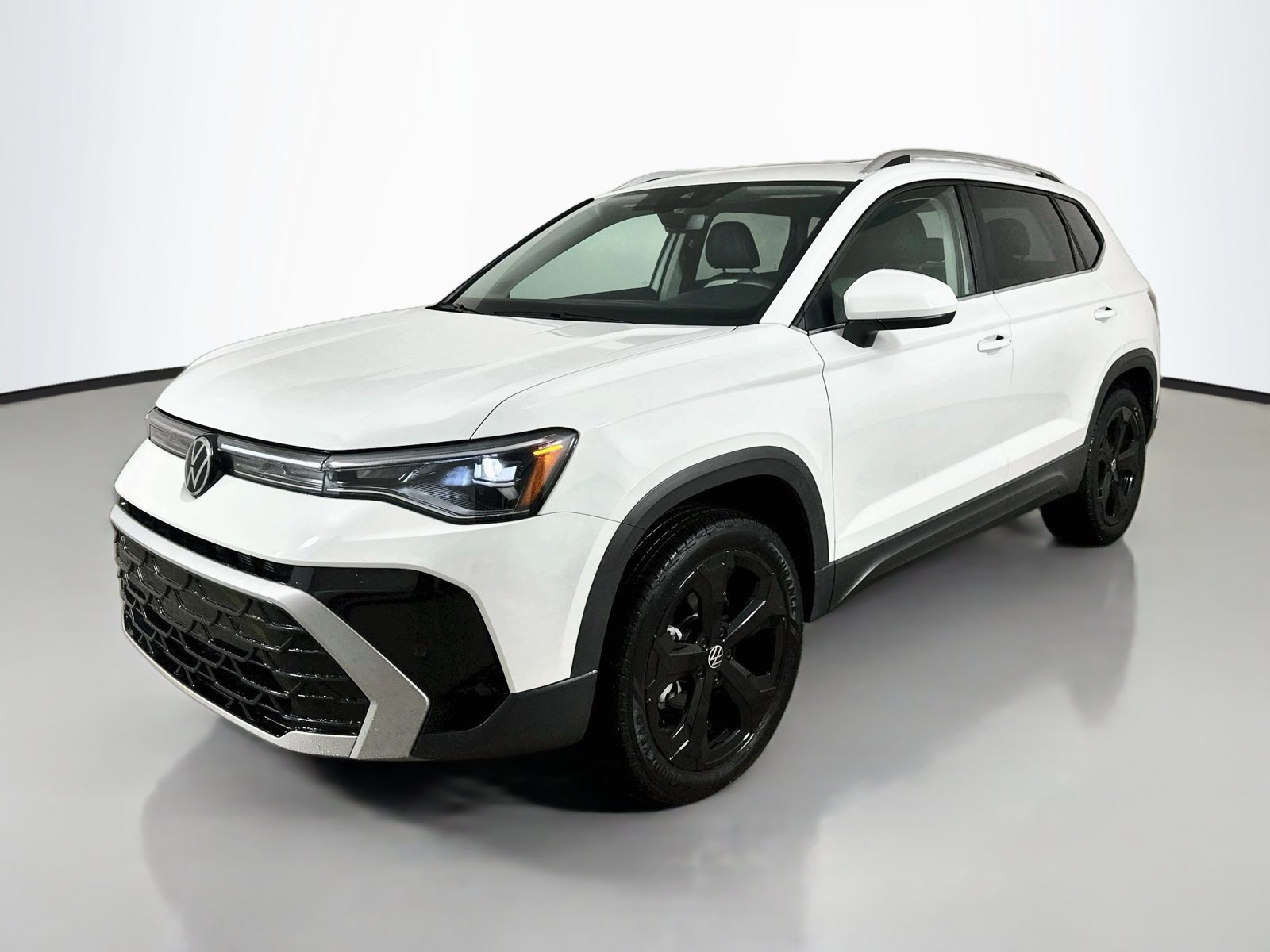 2025 Volkswagen Taos