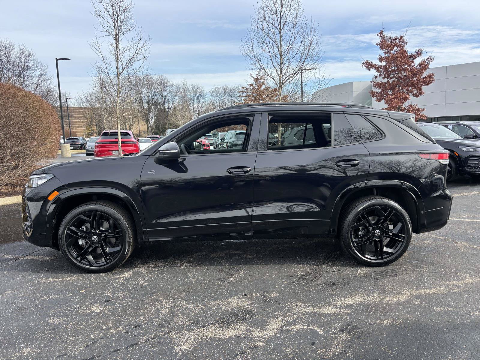 Used 2026 Volkswagen Tiguan SE R-Line Black SUV