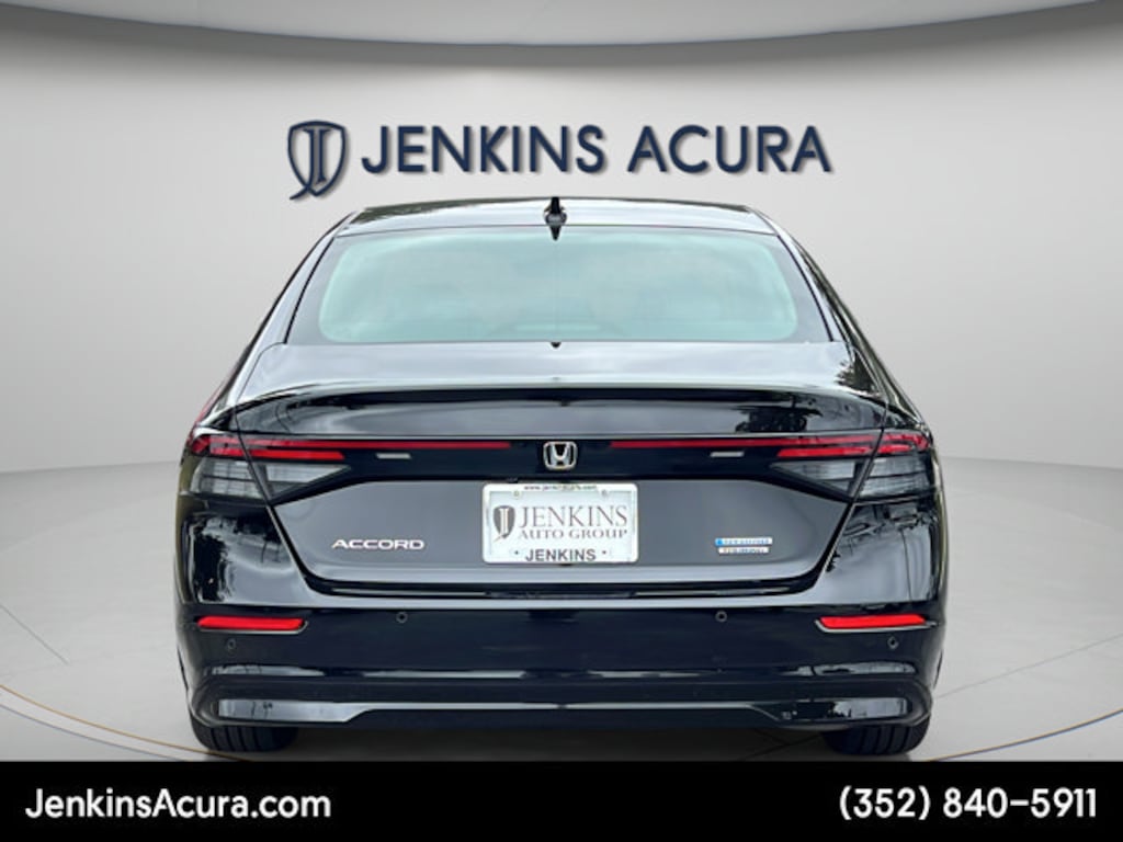 Used 2023 Honda Accord Hybrid Touring Sedan
