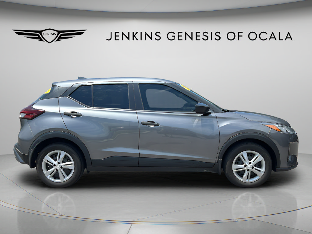 Used 2024 Nissan Kicks