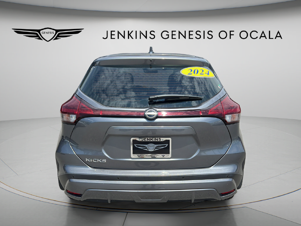 Used 2024 Nissan Kicks