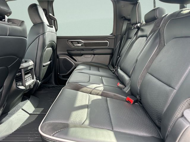 2026 RAM 1500 Laramie - Photo 18