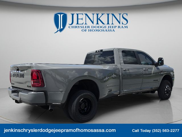 New 2026 Ram 3500 LARAMIE CREW CAB 4X4 8' BOX Pickup