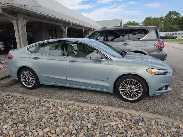 Used 2014 Ford Fusion SE Hybrid with VIN 3FA6P0LU8ER289274 for sale in Homosassa, FL