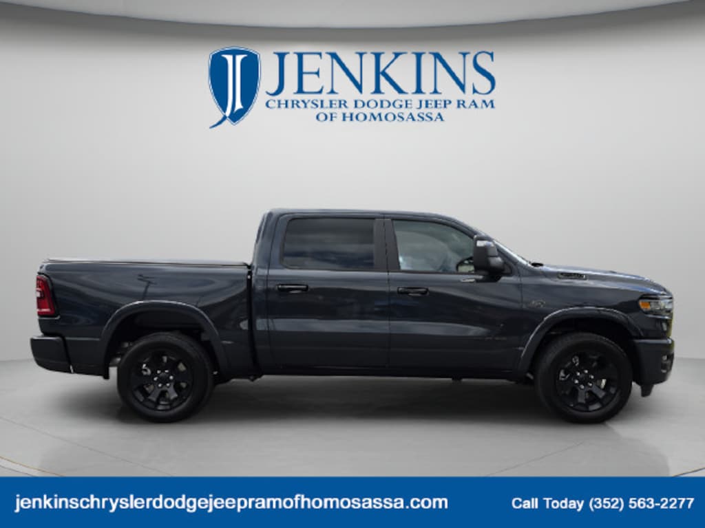 New 2027 Ram 1500 BIG HORN CREW CAB 4X4 5'7 BOX Pickup