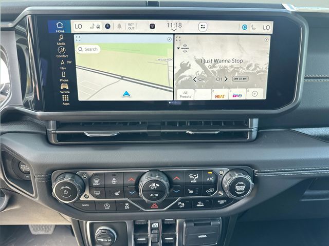 2025 Jeep Wrangler 4-Door Sahara - Photo 10