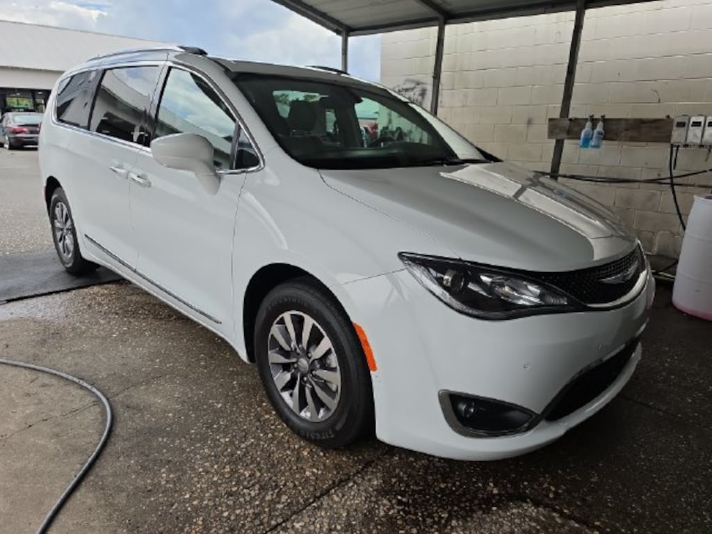 Used 2020 Chrysler Pacifica Touring L Plus Van Passenger Van