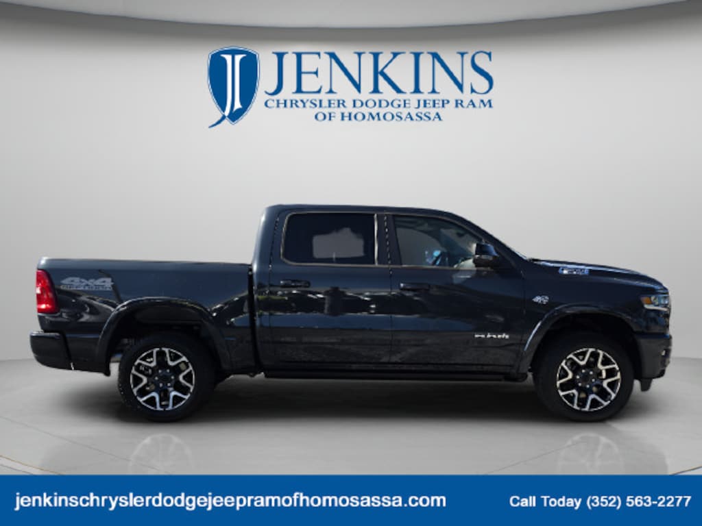 New 2027 Ram 1500 LARAMIE CREW CAB 4X4 5'7 BOX Pickup