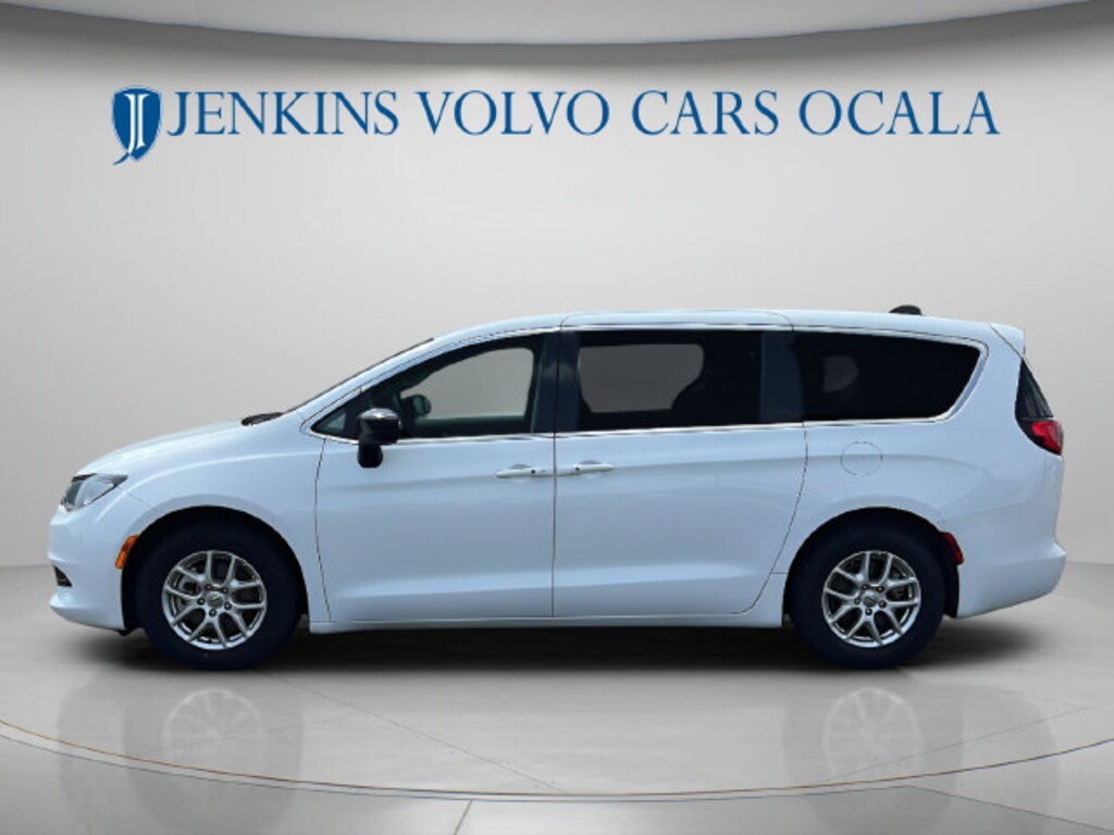 Used 2024 Chrysler Voyager LX Van Passenger Van