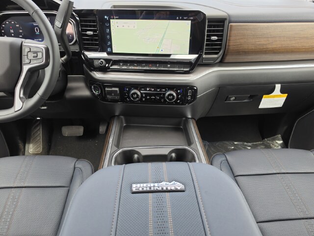 2026 Chevrolet Silverado 3500 HD High Country - Photo 21