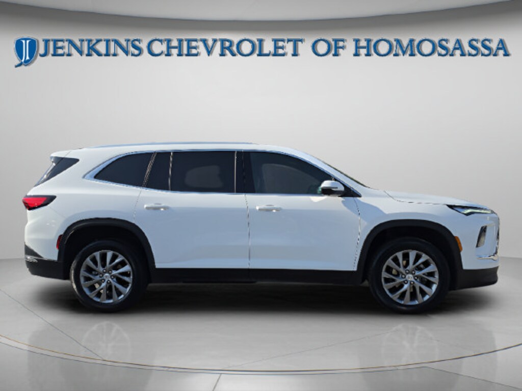Used 2025 Buick Enclave Preferred SUV