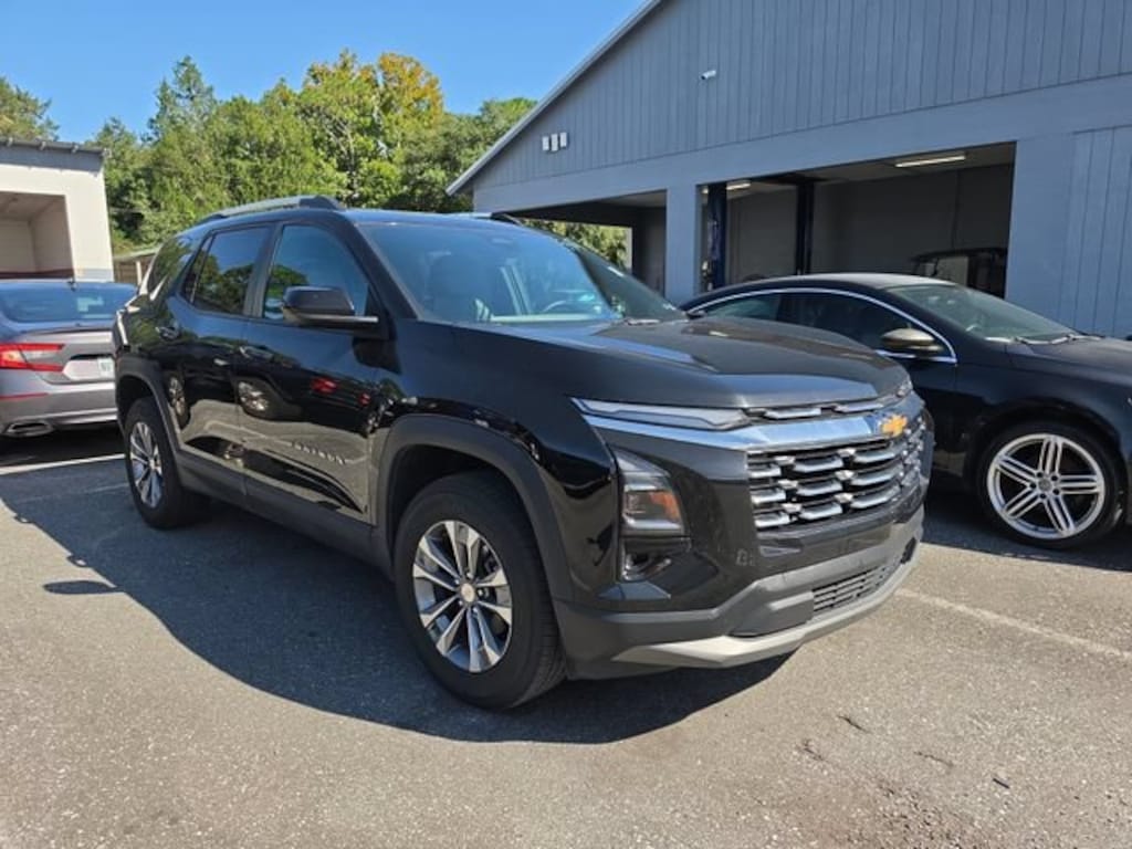 Used 2025 Chevrolet Equinox LT SUV