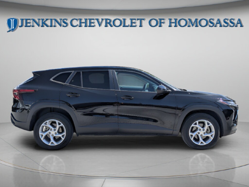 Used 2024 Chevrolet Trax LS SUV