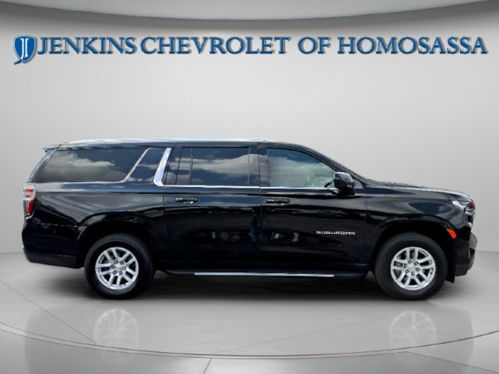 Used 2024 Chevrolet Suburban LT SUV