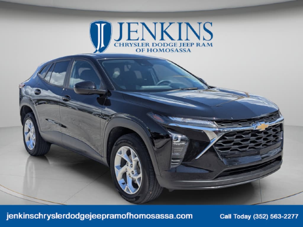 Used 2024 Chevrolet Trax LS SUV