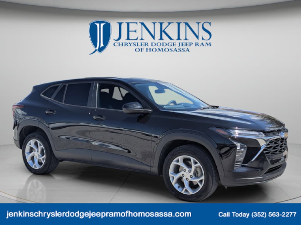 Used 2024 Chevrolet Trax LS SUV