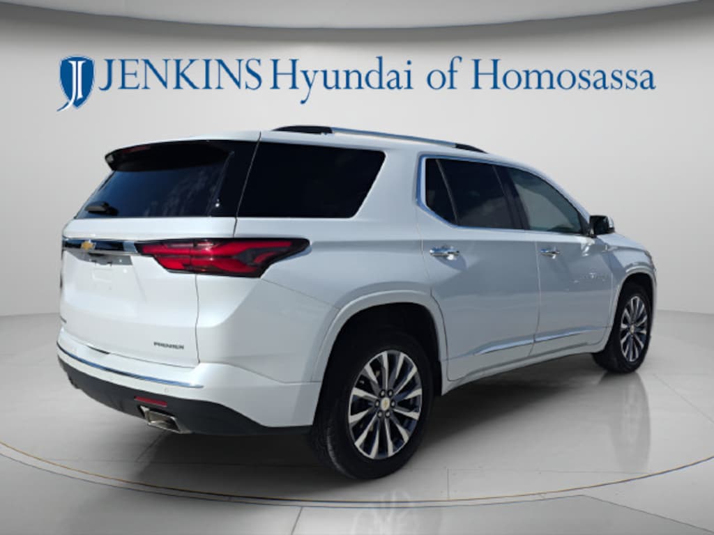 Used 2022 Chevrolet Traverse Premier SUV