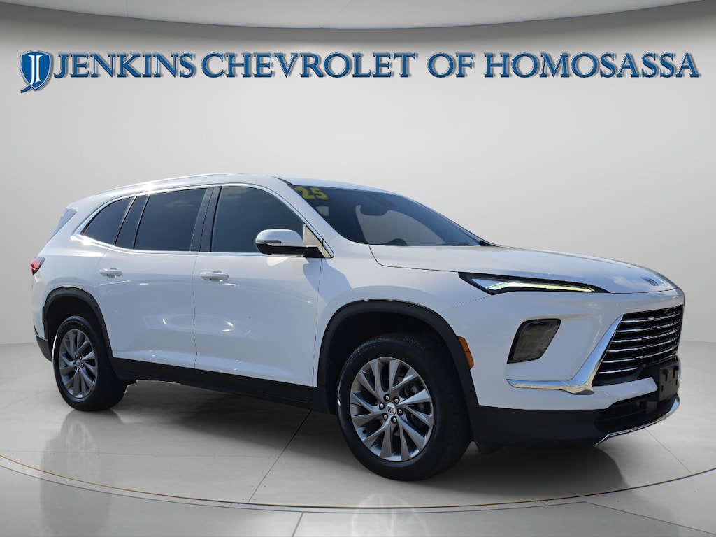 Used 2025 Buick Enclave Preferred SUV