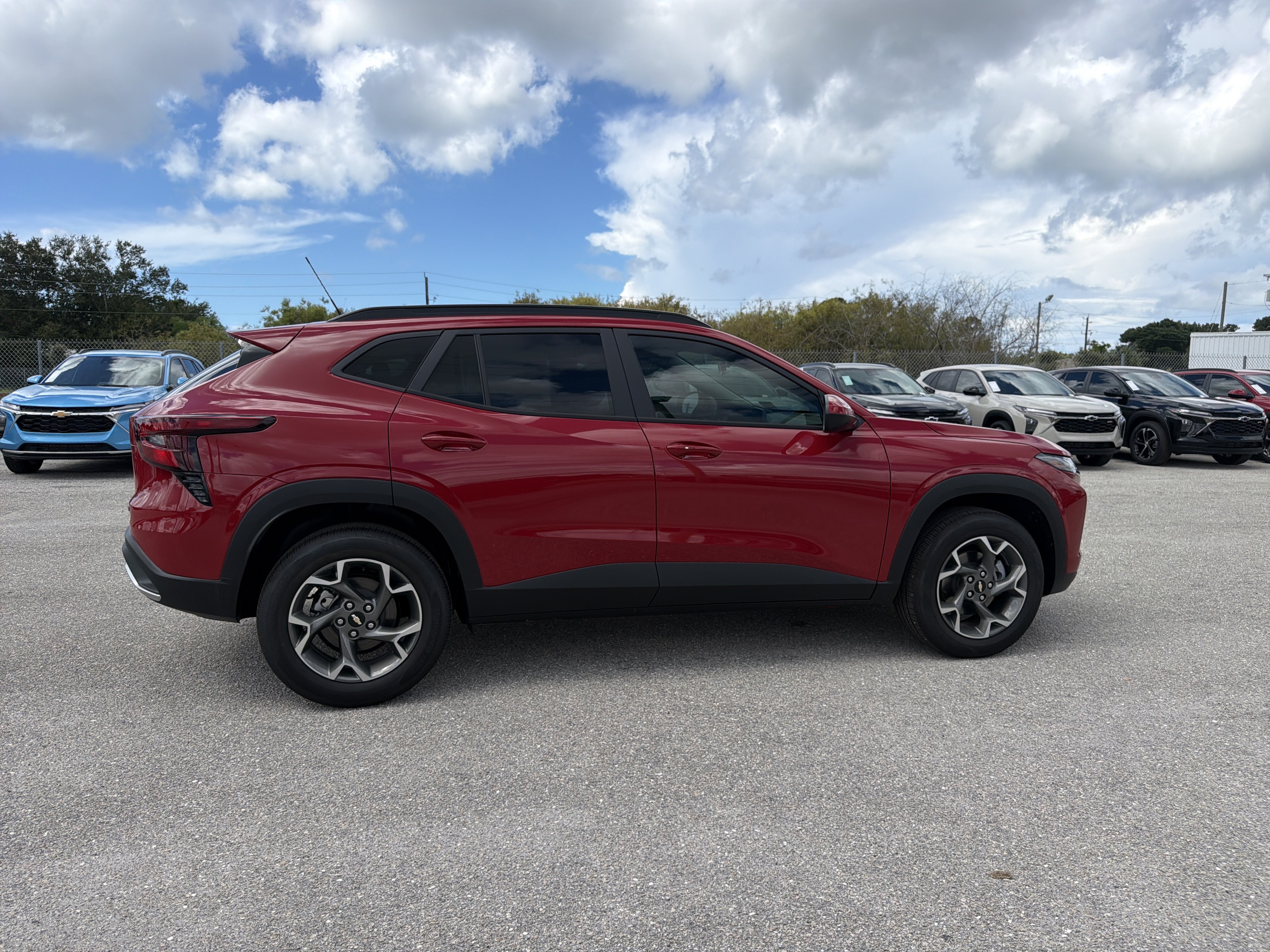 New 2026 Chevrolet Trax LT SUV