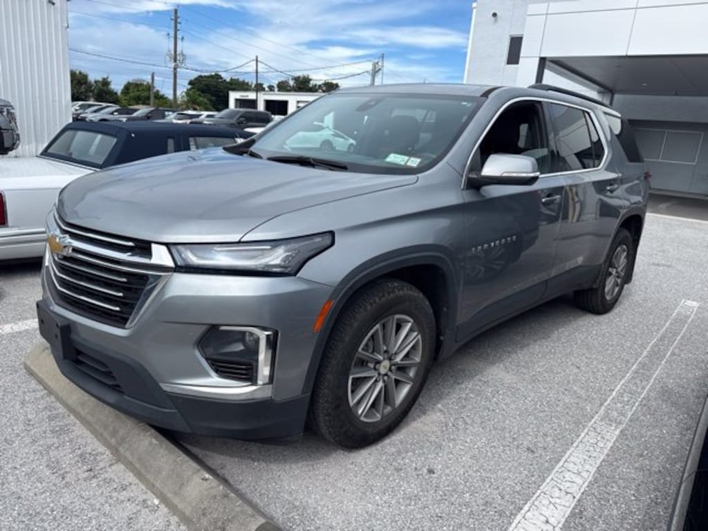Used 2023 Chevrolet Traverse LT Cloth w/1LT SUV