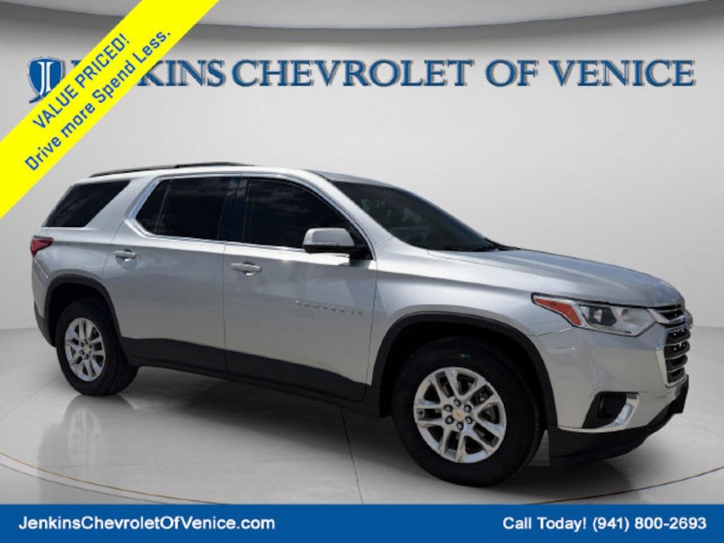 Used 2020 Chevrolet Traverse LT SUV