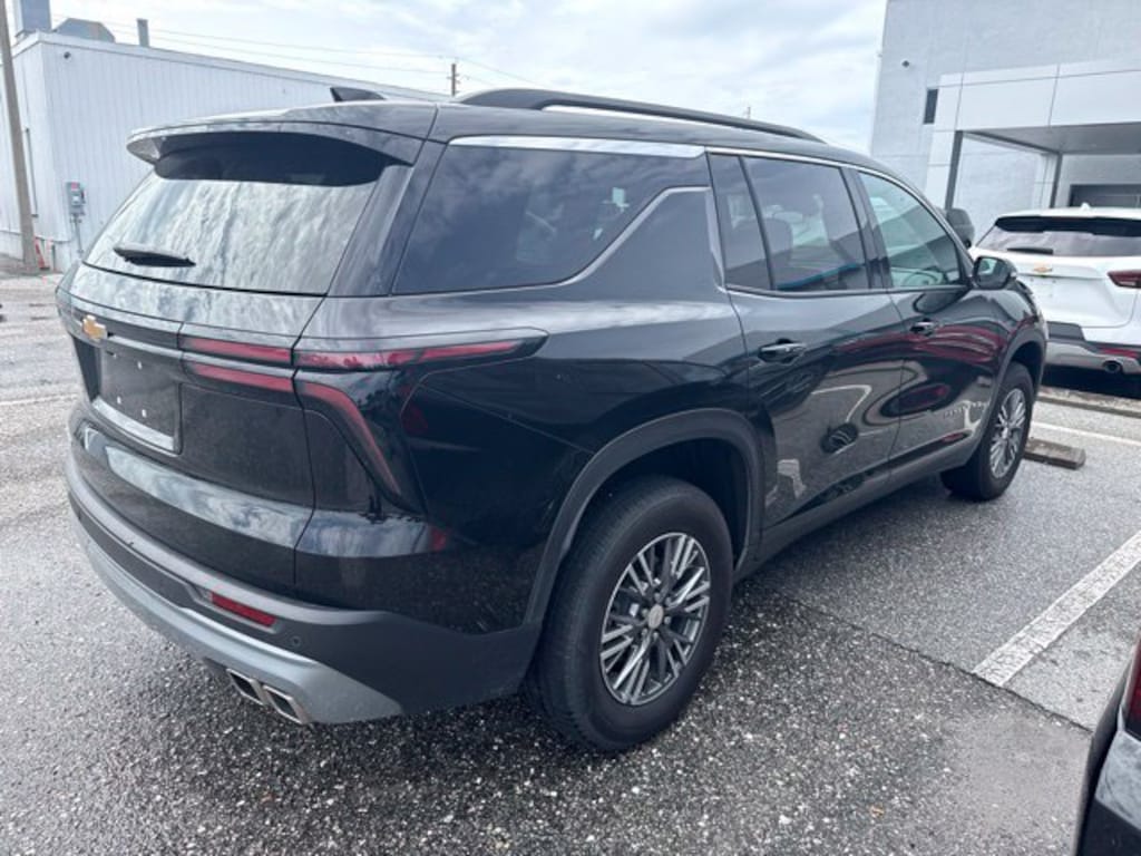 Certified 2026 Chevrolet Traverse LT SUV