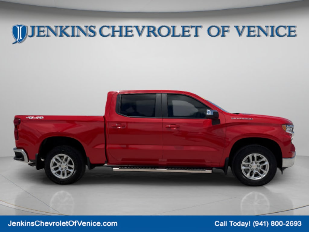 Used 2025 Chevrolet Silverado 1500 LT Truck Crew Cab
