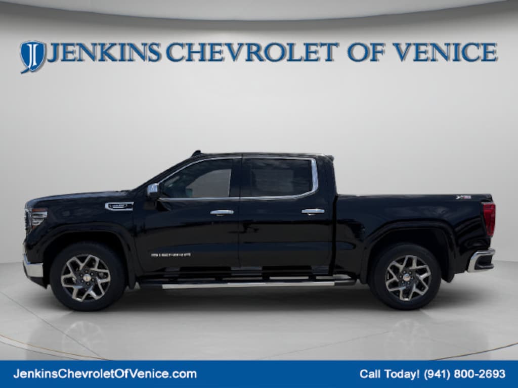 Used 2023 GMC Sierra 1500 SLT Truck