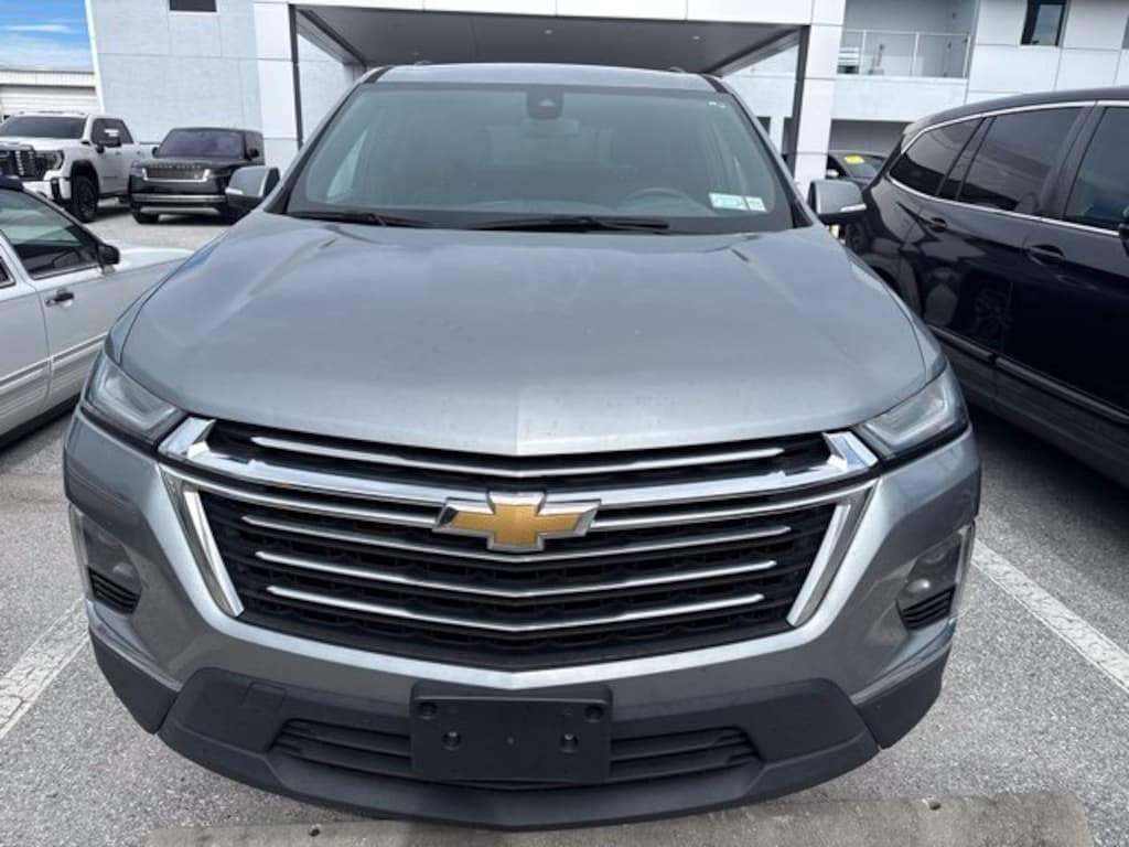 Used 2023 Chevrolet Traverse LT Cloth w/1LT SUV
