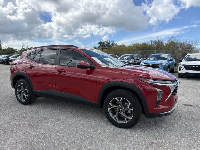 New 2026 Chevrolet Trax LT SUV